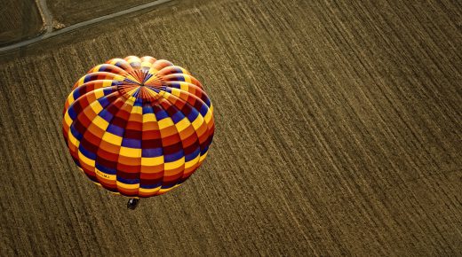 Colorful Hot Air Balloon in the Sky free desktop backgrounds high resolution